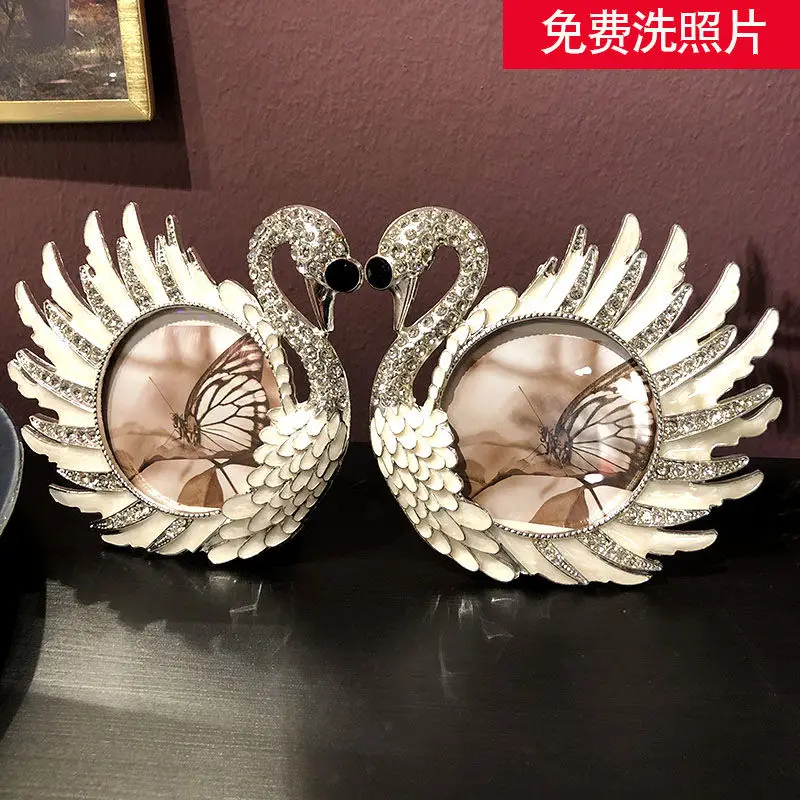 A Swan European Style Diamond  - Bamboo Photo Frame 评论和价格